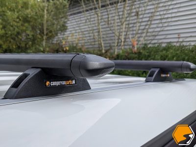 Thule Cross Bars & Foot Bracket kit